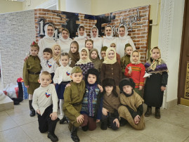 Муниципальный патриотический литературно-музыкальный конкурс детского творчества "Славься, Отечество!" Муниципальный патриотический литературно-музыкальный конкурс детского творчества "Славься, Отечество!".